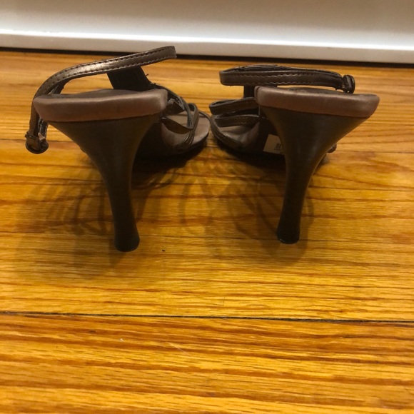 Cute bronze sandals size 7 👡 - Picture 5 of 8